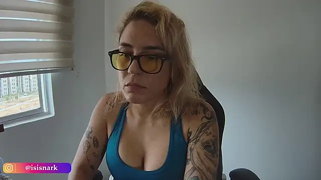 Isis69  online show from April 23, 2026, 2:51 pm