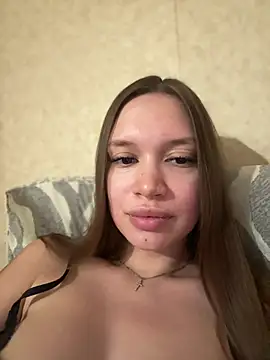 bunnyrich online show from July 28, 2026, 8:52 pm