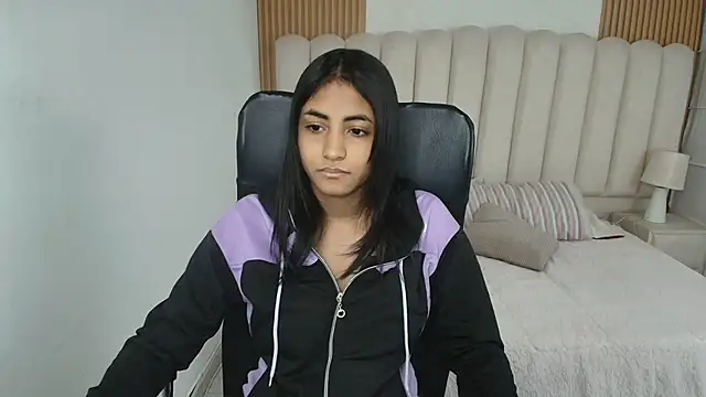 shaneelle online show from April 9, 2026, 3:08 am