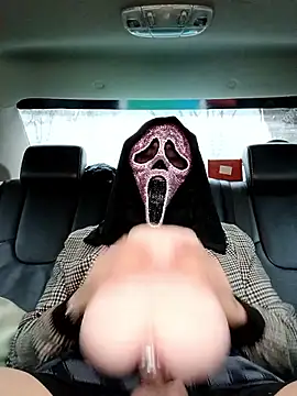 Alfrendino44 online show from November 29, 2025, 9:04 pm