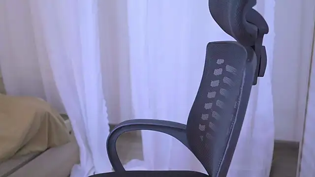 sinnn online show from October 15, 2025, 4:48 pm