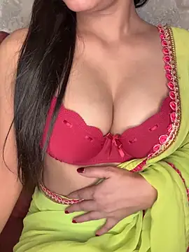 Snapshot of sexy_shivi chatting on September 28, 2025, 8:49 pm sexy shivi online show from September 28, 2025, 8:49 pm