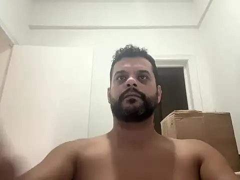 HornyBeachBoyBR online show from April 27, 2026, 2:15 pm