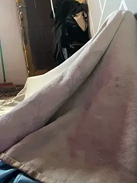 kidnovo online show from March 19, 2026, 9:53 am