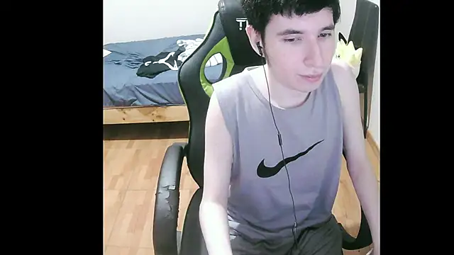 Twink martinboy online show from January 6, 2025, 6:14 am