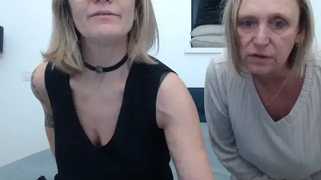 godinflower online show from November 24, 2025, 9:09 am