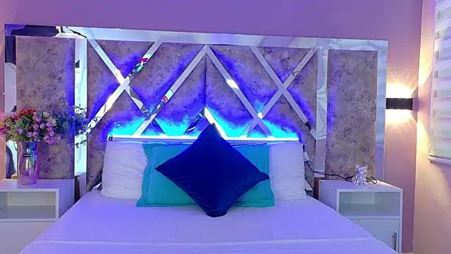 AmmyJones  online show from September 22, 2025, 6:03 pm