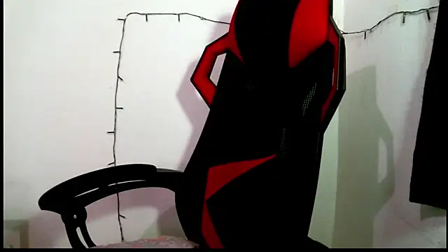 catalina colombia online show from March 14, 2025, 6:50 pm