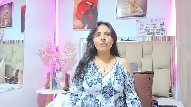 Snapshot of _Marcela__ chatting on May 24, 2026, 11:43 am Marcela online show from May 24, 2026, 11:43 am