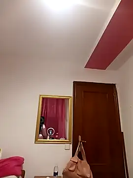 Juanamd1 online show from March 18, 2025, 8:50 am