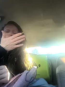 ImCarolinaCutiexxx online show from February 2, 2026, 1:54 pm