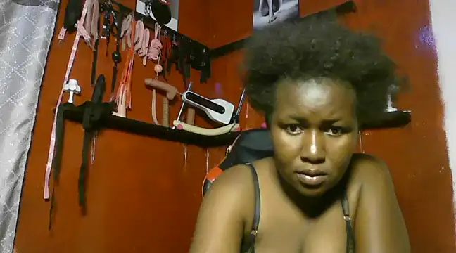 Sexy blackgoddess online show from February 19, 2025, 1:40 am