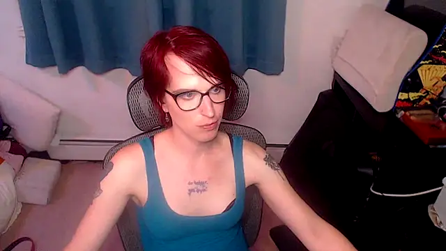 Snapshot of RyffBurnz chatting on September 11, 2025, 4:45 am RyffBurnz online show from September 11, 2025, 4:45 am