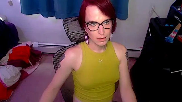 Snapshot of RyffBurnz chatting on September 29, 2025, 3:39 pm RyffBurnz online show from September 29, 2025, 3:39 pm