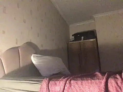 nolotymfcXo online show from March 17, 2026, 2:58 am
