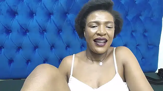 SpicyQueenxxxx online show from May 20, 2026, 10:01 am