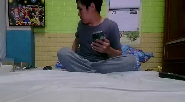 zhan7965 online show from December 10, 2024, 4:06 pm