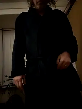 JulianJ50 online show from September 10, 2025, 5:17 am