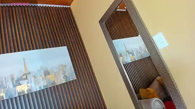 Snapshot of Nahiajhonson_ chatting on September 9, 2025, 12:47 pm Nahiajhonson online show from September 9, 2025, 12:47 pm