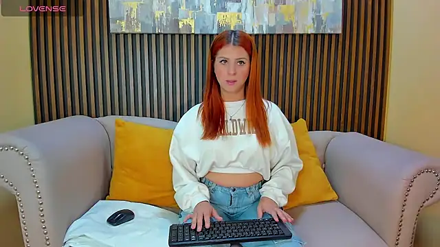 Snapshot of Nahiajhonson_ chatting on March 7, 2025, 12:56 pm Nahiajhonson online show from March 7, 2025, 12:56 pm