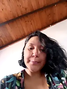 SamaraJay1 online show from April 4, 2026, 7:09 pm