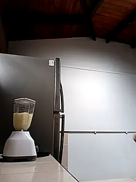 SamaraJay1 online show from October 18, 2025, 1:24 pm