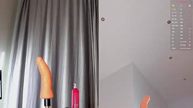 Eva Bailey  online show from November 14, 2025, 10:02 pm