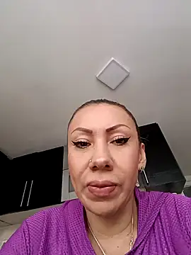 coral smitth online show from March 15, 2025, 8:10 pm