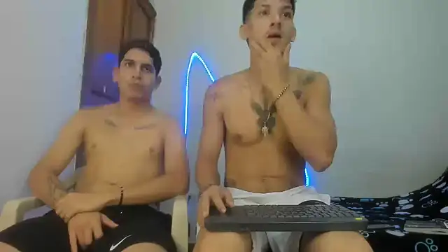 Snapshot of MasterSEX420 chatting on February 2, 2026, 1:32 pm MasterSEX420 online show from February 2, 2026, 1:32 pm