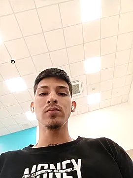 Snapshot of MasterSEX420 chatting on February 4, 2026, 2:34 pm MasterSEX420 online show from February 4, 2026, 2:34 pm