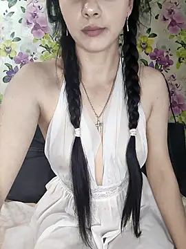 sweetbb15 online show from June 9, 2026, 9:54 am