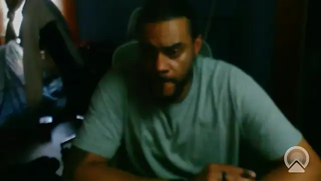 Snapshot of Aquaman419 chatting on October 4, 2025, 12:39 pm Aquaman419 online show from October 4, 2025, 12:39 pm