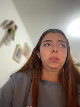 Cloew Marz online show from November 7, 2025, 8:02 pm