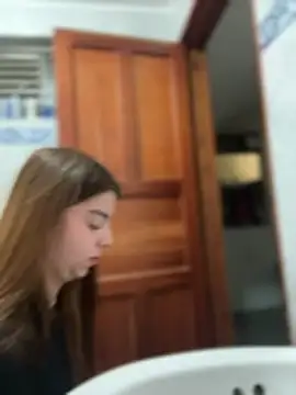 Cloew Marz online show from October 29, 2025, 9:47 pm