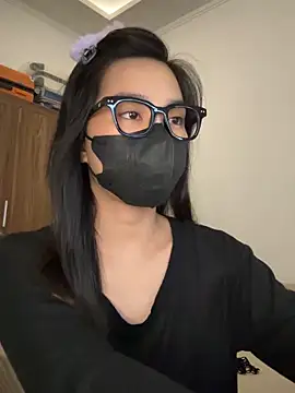 Lilisa miu online show from October 12, 2025, 4:19 pm