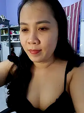 Benlla2802 online show from December 19, 2024, 3:52 pm