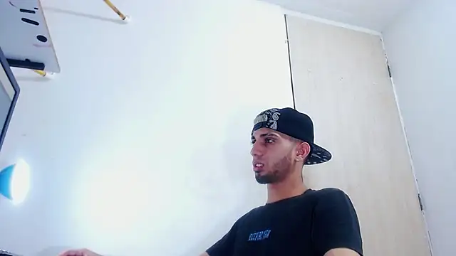 Gregory hard online show from November 10, 2025, 3:33 am