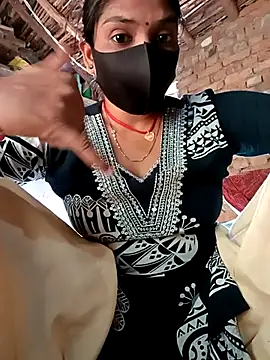 haymona online show from October 14, 2025, 8:04 am