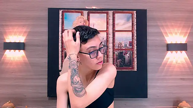 Cutie Shy  online show from October 6, 2025, 5:35 pm