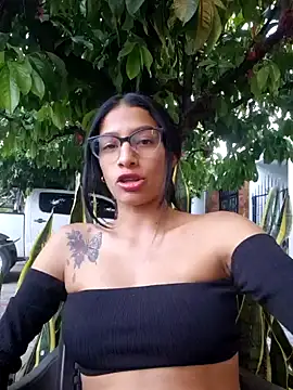 Snapshot of lily_sk chatting on February 8, 2025, 10:51 pm lily sk online show from February 8, 2025, 10:51 pm