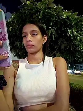 Snapshot of lily_sk chatting on March 4, 2025, 12:50 am lily sk online show from March 4, 2025, 12:50 am