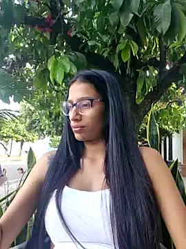 Snapshot of lily_sk chatting on February 9, 2025, 9:06 pm lily sk online show from February 9, 2025, 9:06 pm