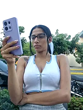 Snapshot of lily_sk chatting on February 24, 2025, 10:36 pm lily sk online show from February 24, 2025, 10:36 pm