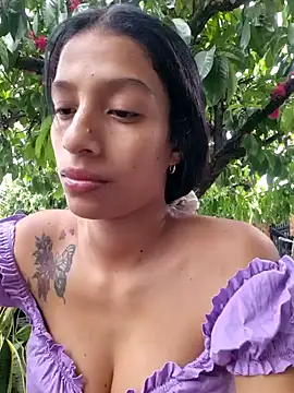 Snapshot of lily_sk chatting on February 2, 2025, 9:56 pm lily sk online show from February 2, 2025, 9:56 pm