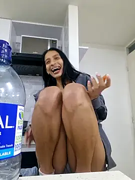 Snapshot of lily_sk chatting on March 9, 2025, 11:56 pm lily sk online show from March 9, 2025, 11:56 pm