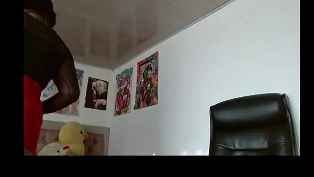 kim hot69  online show from March 26, 2026, 12:25 pm