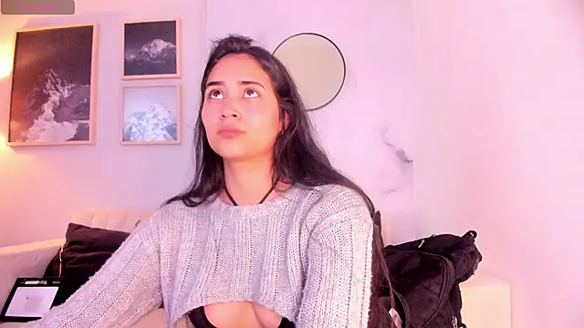 lara madisson online show from September 26, 2025, 5:36 am