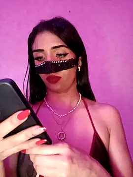 Snapshot of ---sophia--- chatting on February 5, 2026, 3:35 am ---sophia--- online show from February 5, 2026, 3:35 am