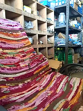 Snapshot of Srmotrs chatting on February 6, 2026, 6:09 am Srmotrs online show from February 6, 2026, 6:09 am