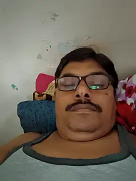 Srmotrs online show from October 22, 2025, 3:17 am